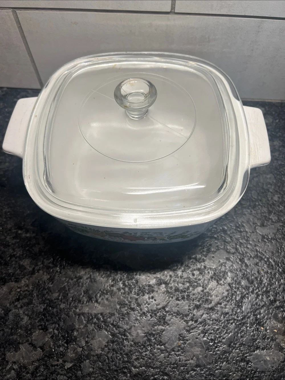 Vintage Corningware Le Persil La Sauge covered casserole dish. SPICE OF LIFE